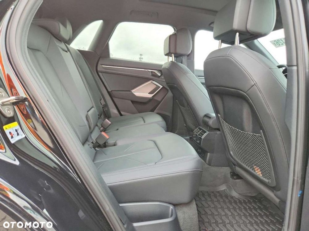 Audi Q3 - 11