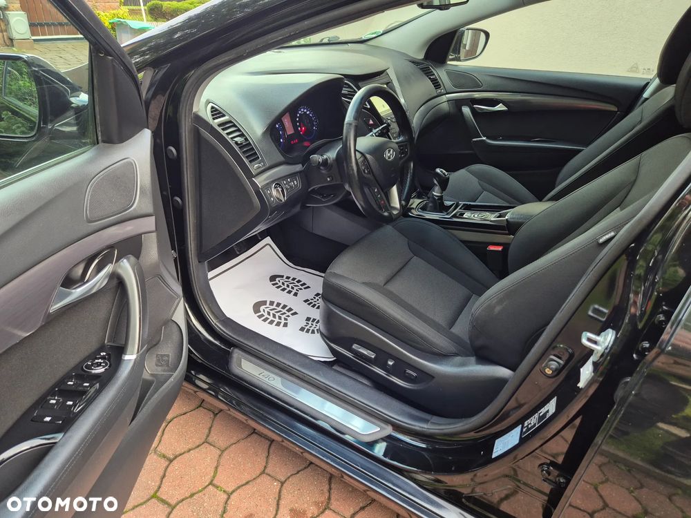 Hyundai i40 i40cw 1.6 Fifa World Cup Edition - 20