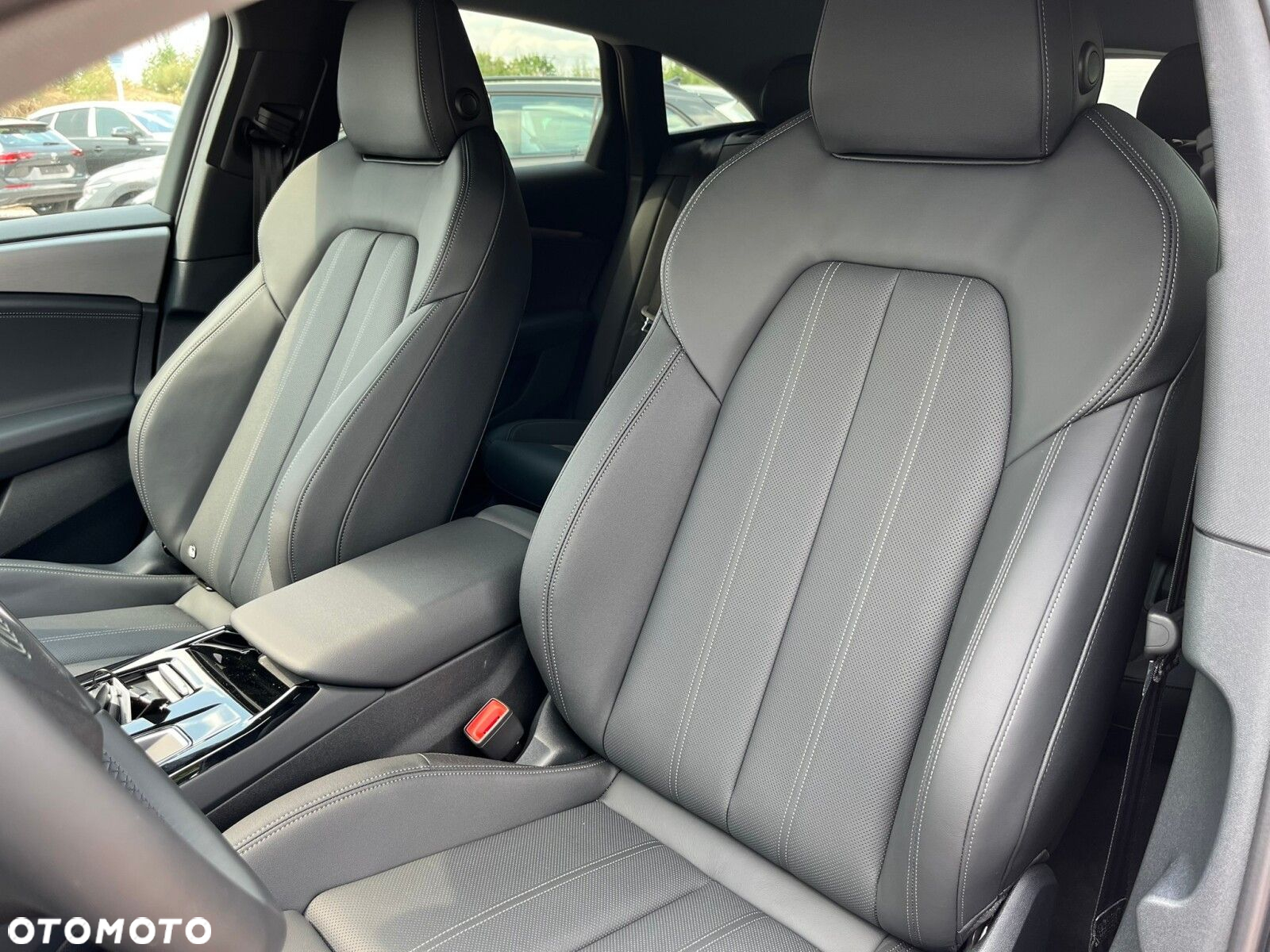 Audi A6 Sportback e-tron - 13