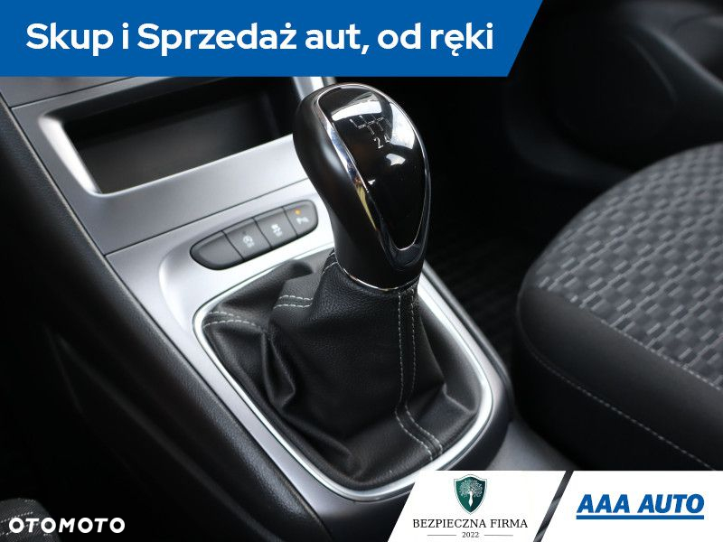 Opel Astra - 14
