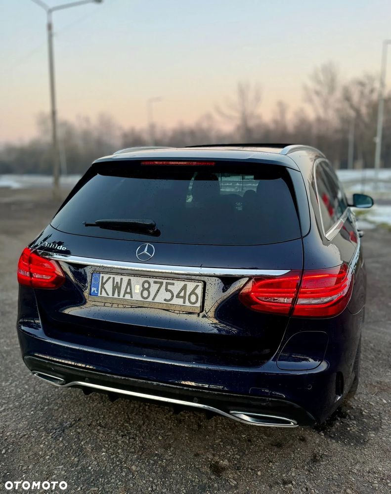 Mercedes-Benz Klasa C 300 de PHEV AMG - 13