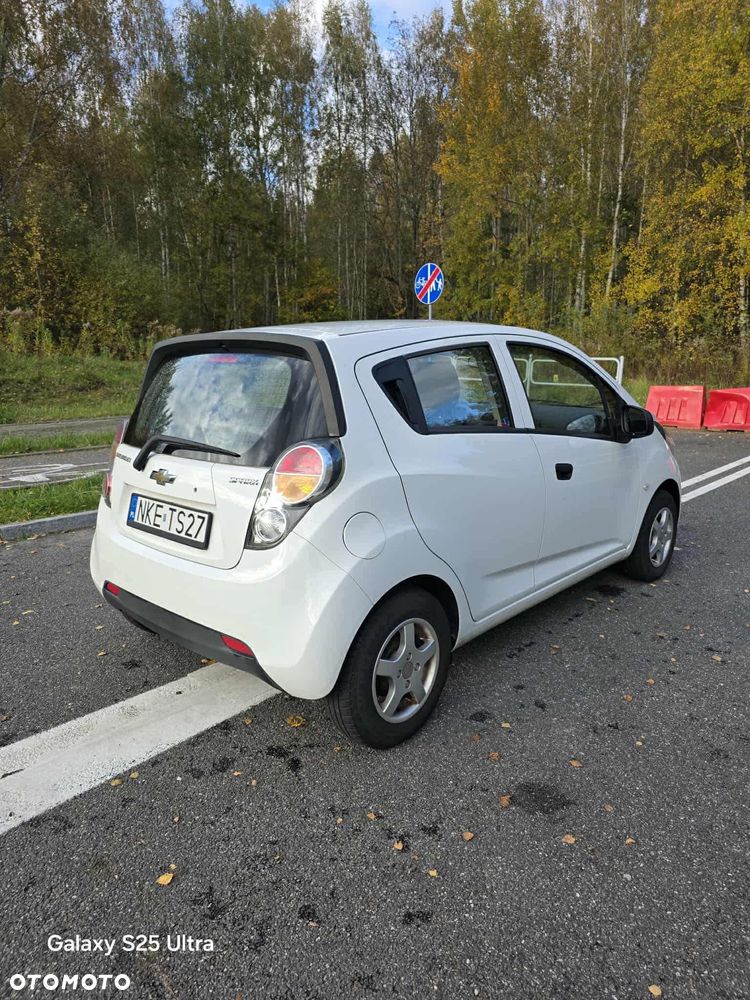 Chevrolet Spark 1.0 Base - 6
