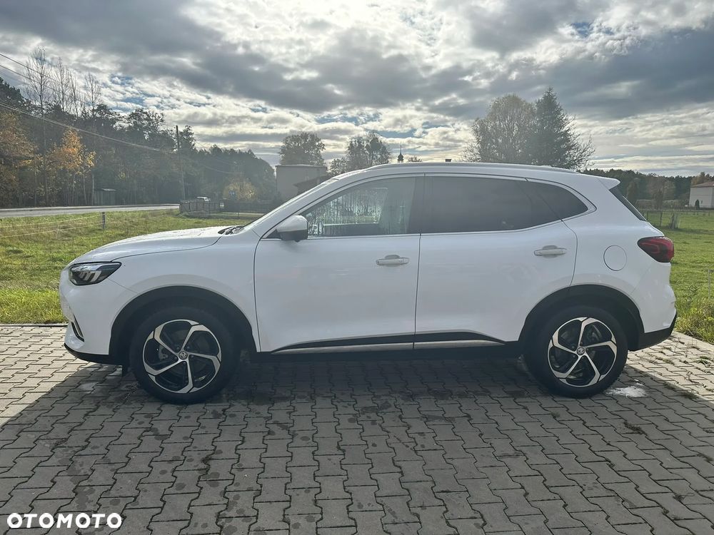 MG HS 1.5 T-GDI Exclusive DCT - 4