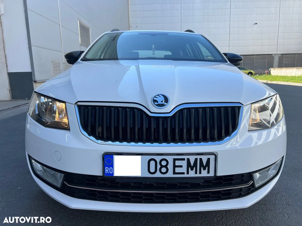 Skoda Octavia 2.0 TDI ELEGANCE DSG - 23