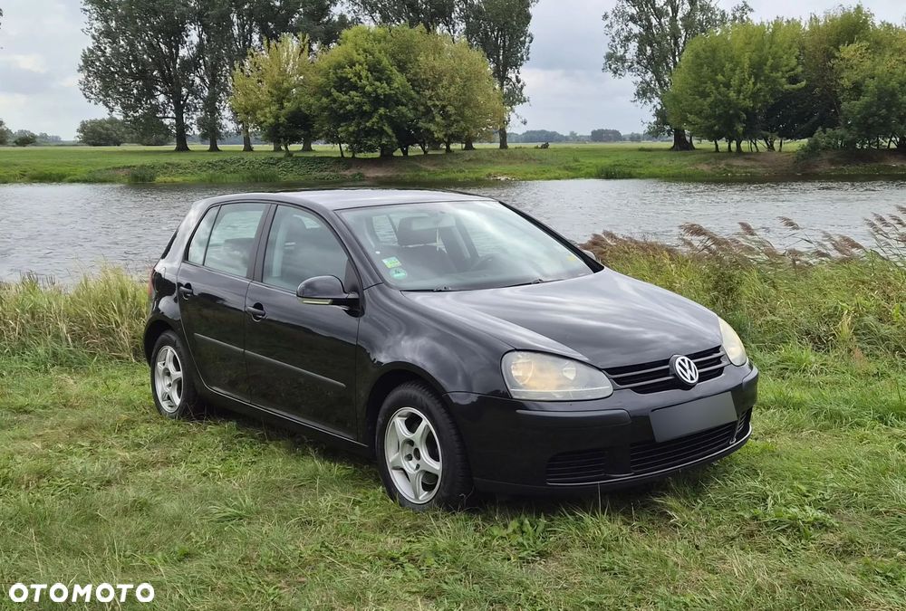 Volkswagen Golf - 3