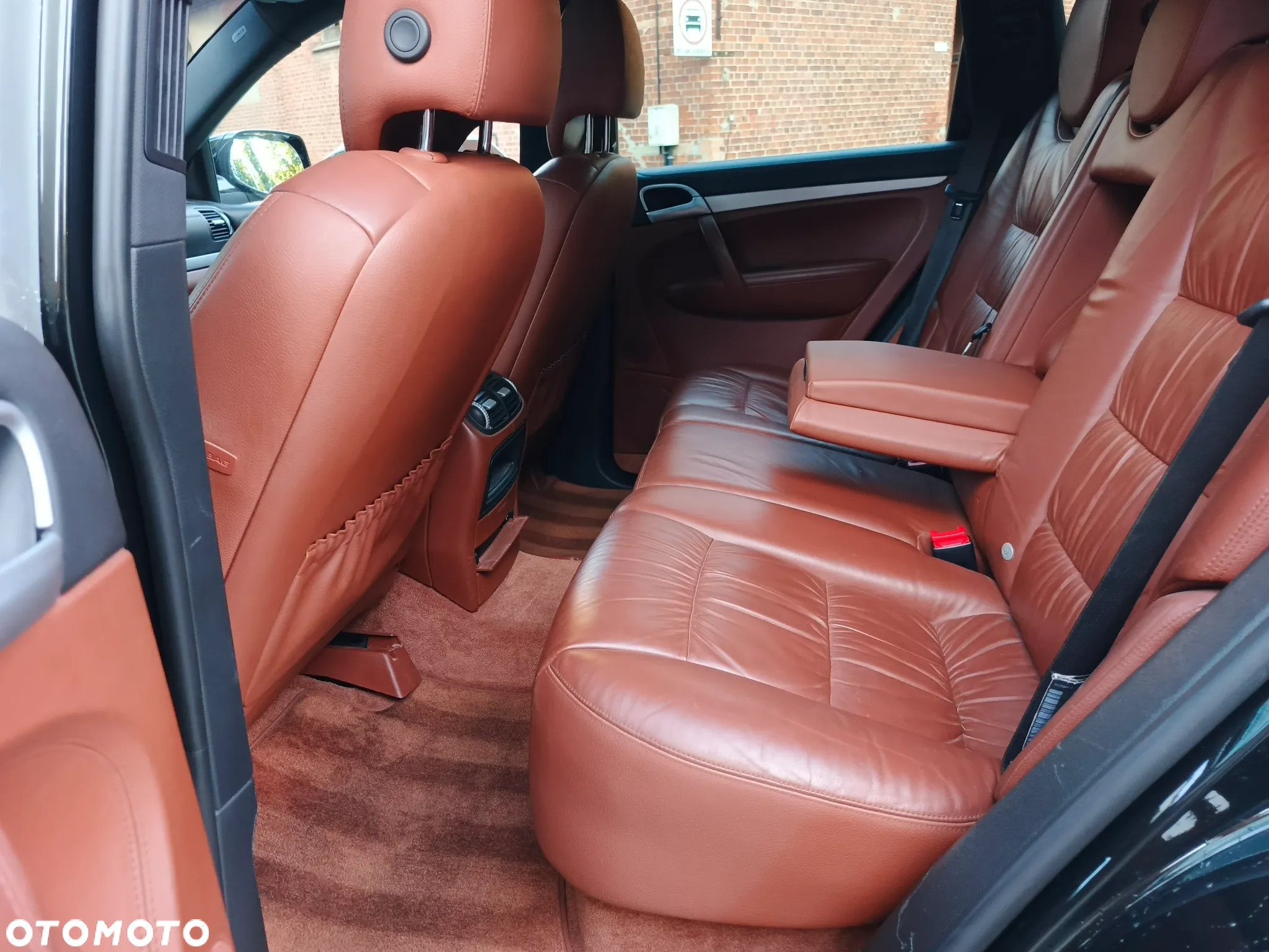 Porsche Cayenne - 18