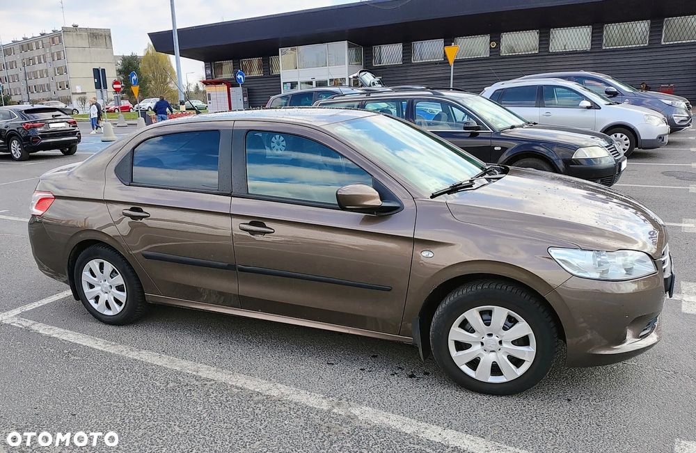 Peugeot 301 1.6 VTi Active - 2