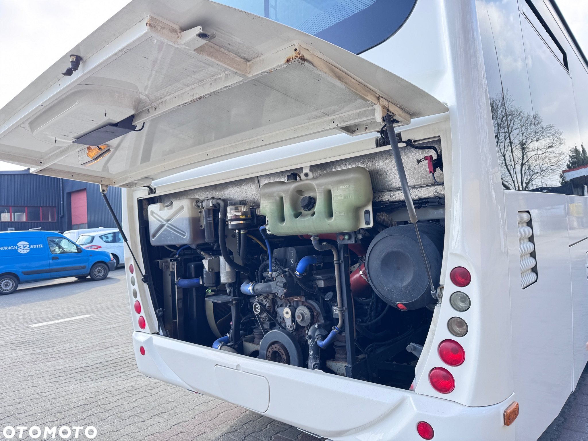 Irisbus Crossway LE  / Manualna skrzynia biegów / 36 miejsc / niskowejściowy / Cena: 62000zł netto - 17