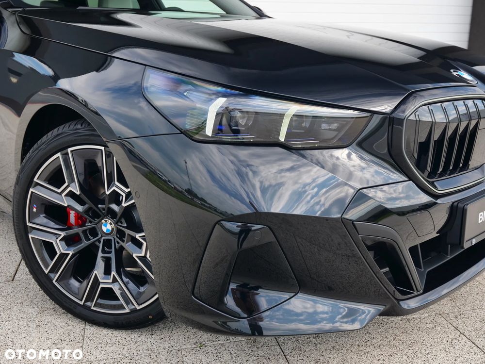 BMW Seria 5 520d xDrive mHEV M Sport - 3