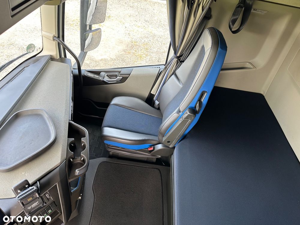 Volvo FH 500 XL I Park Cool z Niemiec - 20