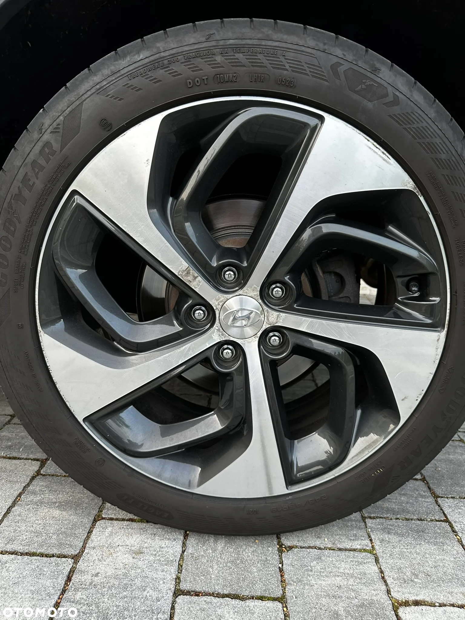 Hyundai Tucson 2.0 CRDI BlueDrive Style 2WD - 32