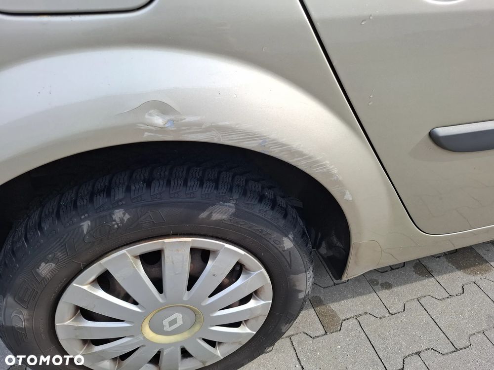 Renault Megane - 11