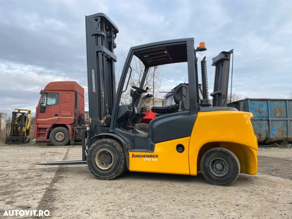 Jungheinrich DFG 430 - 8