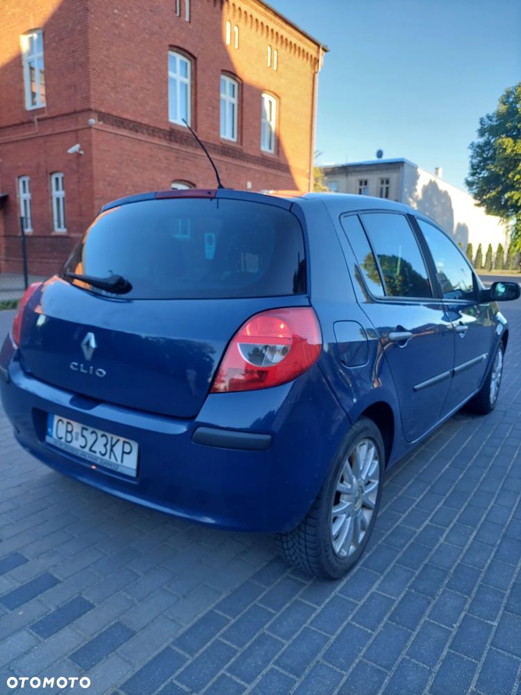 Renault Clio - 3