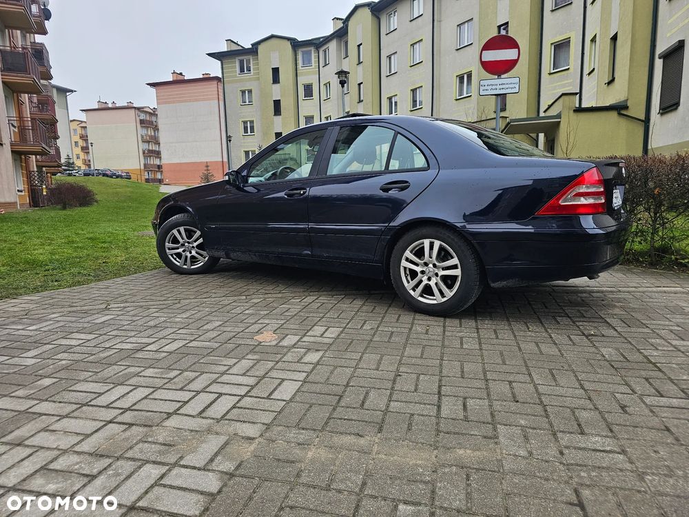 Mercedes-Benz Klasa C - 1