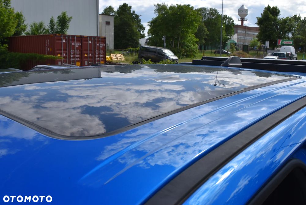 RAM 1500 Crew Cab Sport - 16