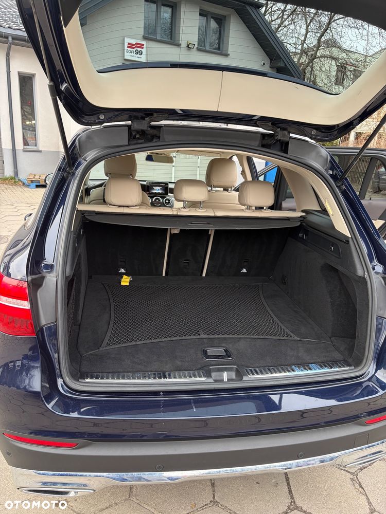 Mercedes-Benz GLC 220 d 4-Matic - 23