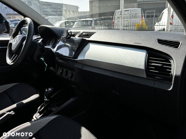 Skoda Fabia 1.2 TSI Drive DSG - 21