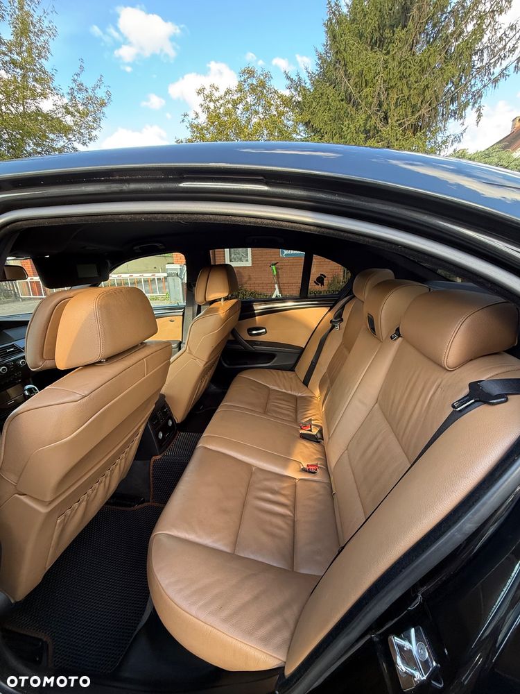 BMW Seria 5 530xd Edition Exclusive - 13