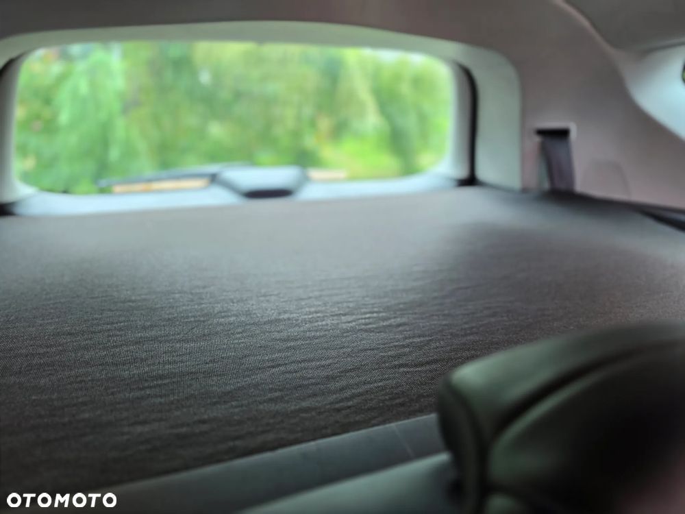 Renault Espace 1.6 dCi Energy Initiale Paris EDC 7os - 34