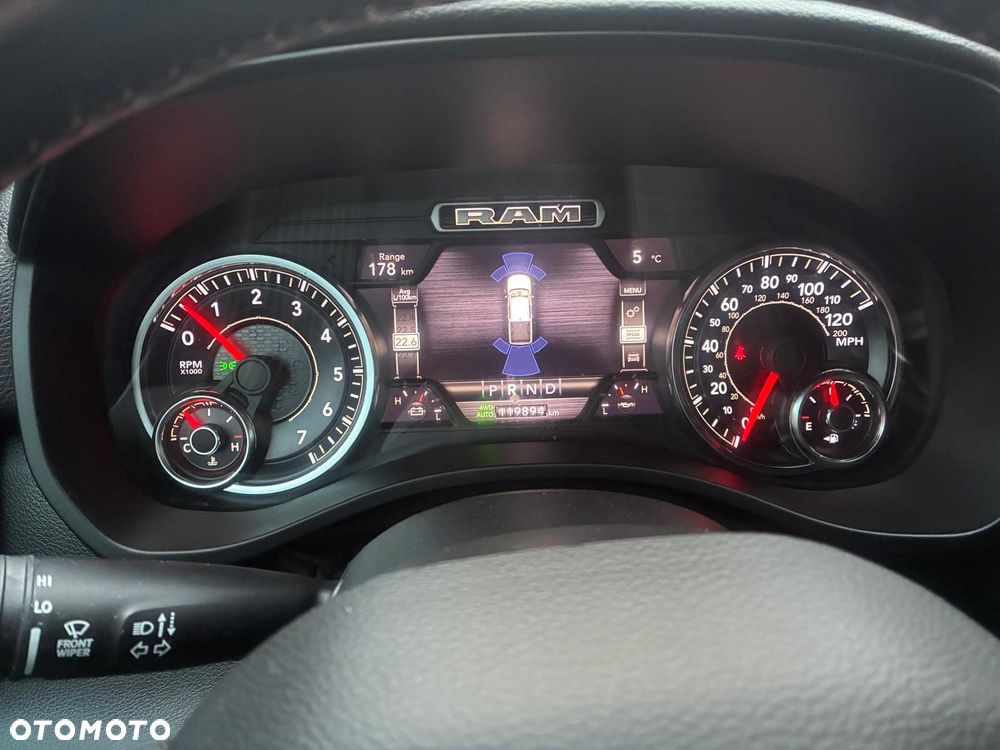 RAM 1500 5.7 Crew Cab Shortbed Bighorn Black - 20