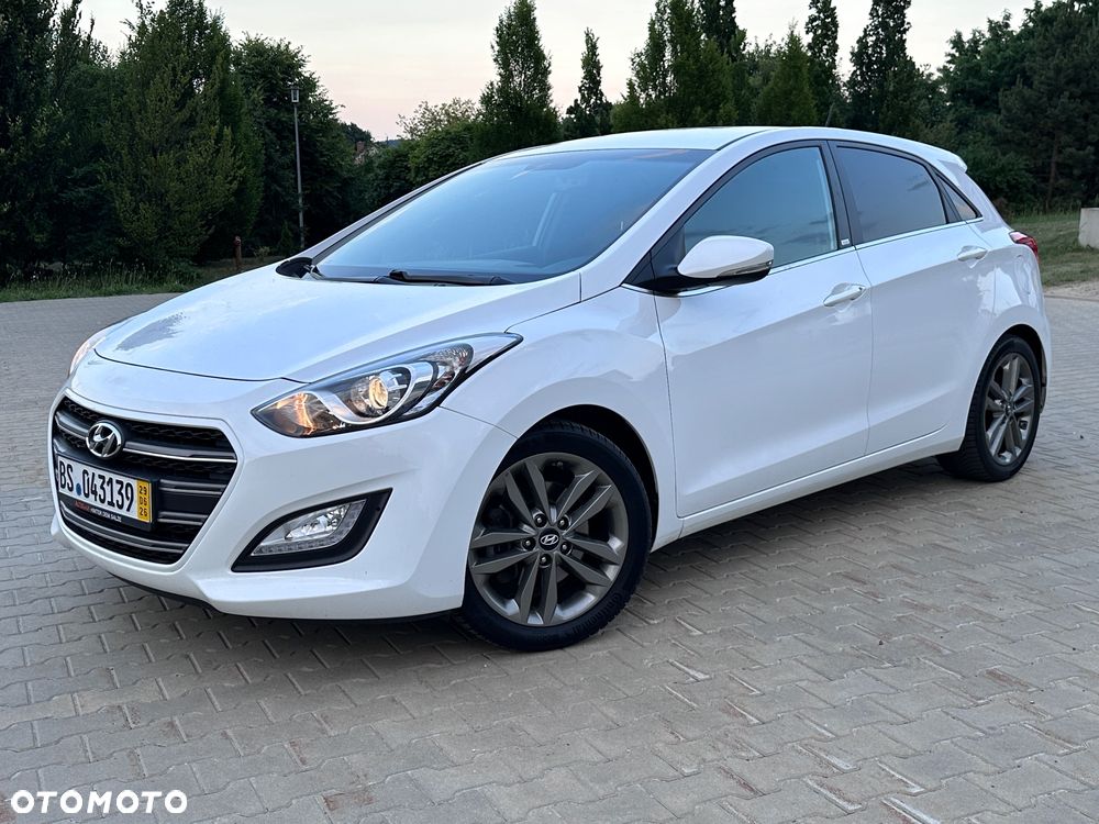 Hyundai i30 blue 1.6 GDI Passion - 8