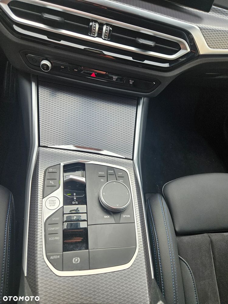BMW Seria 3 320d xDrive M Sport Shadow - 35