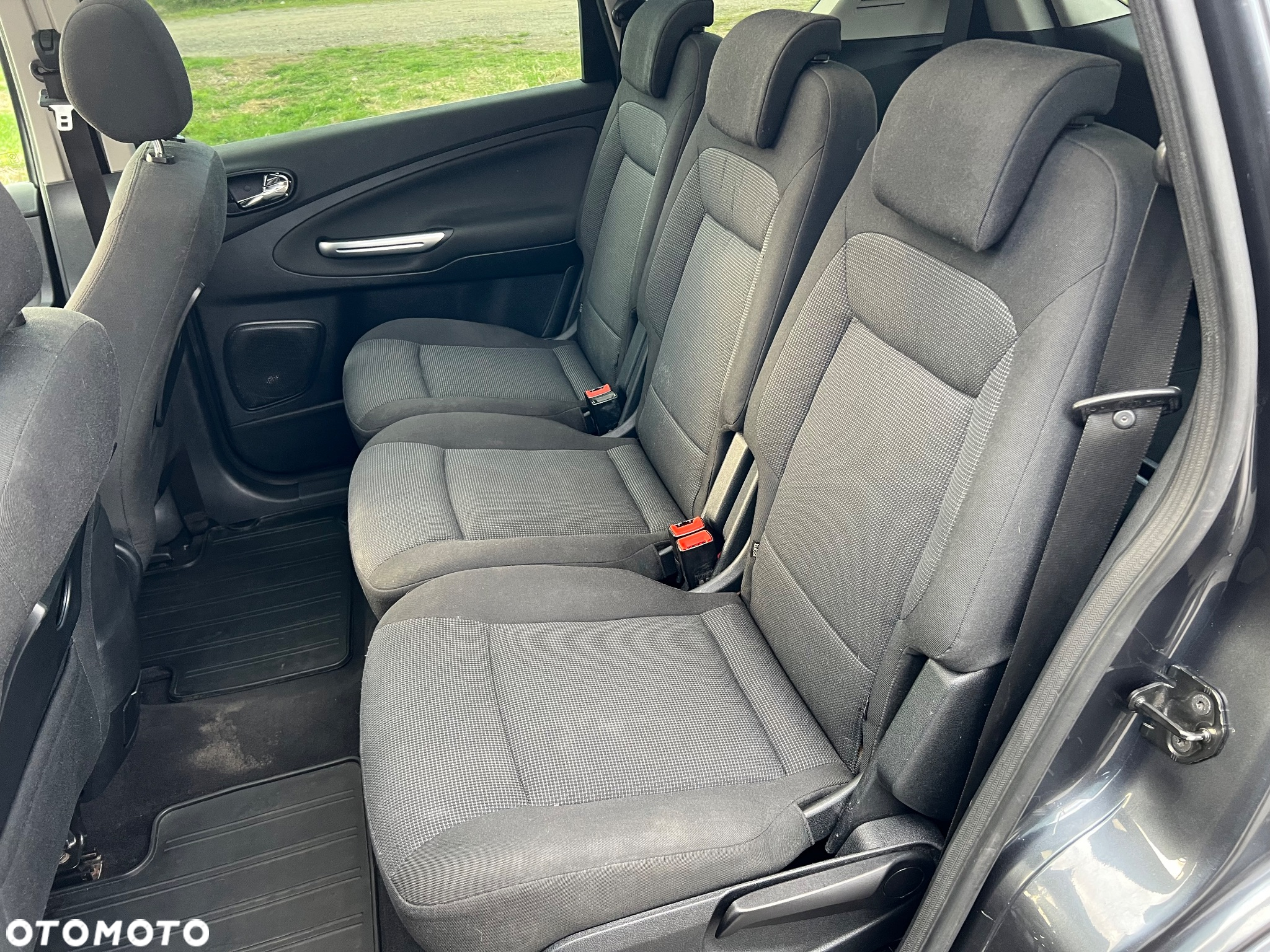 Ford S-Max - 7