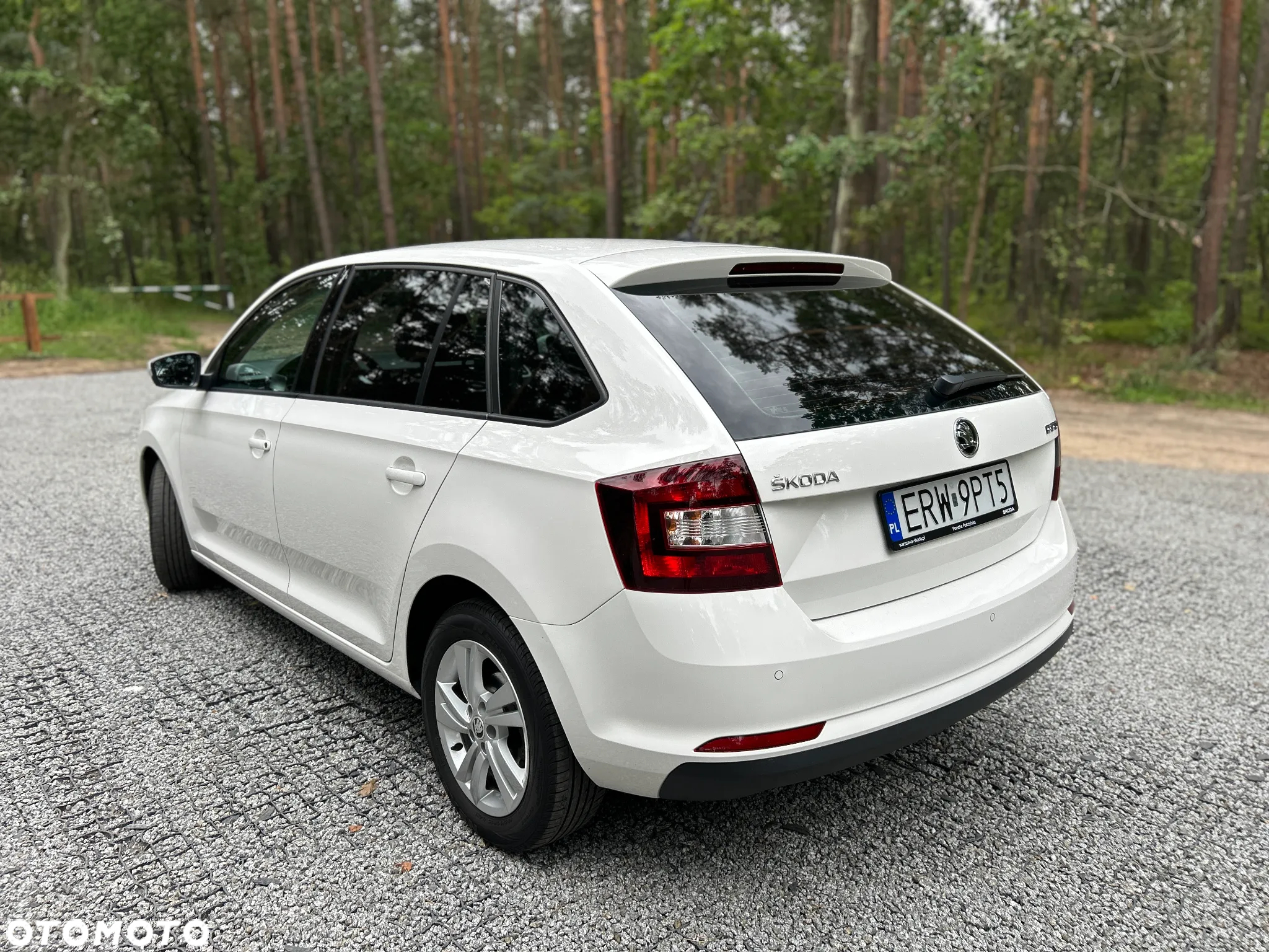 Skoda RAPID - 7