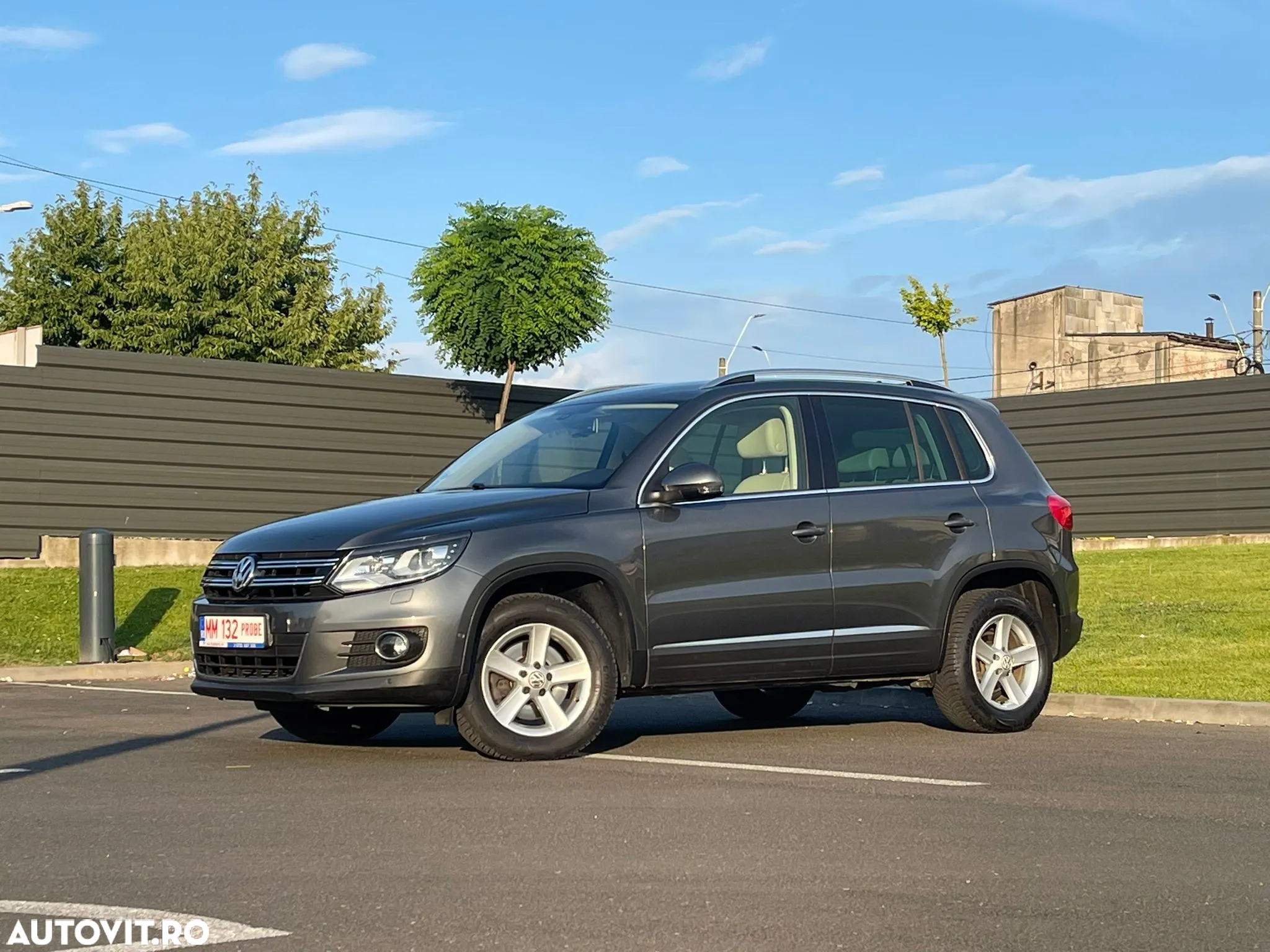 Volkswagen Tiguan 2.0 TDI DPF 4Motion DSG Exclusive - 40