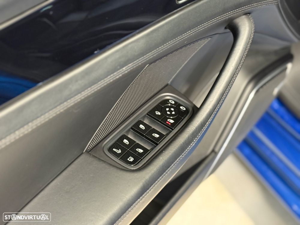 Porsche Panamera 4 E-Hybrid - 19