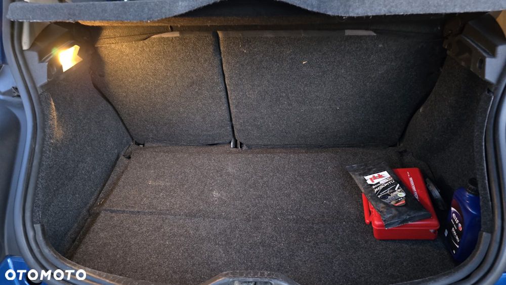 Renault Megane 2.0 dCi Dynamique - 17