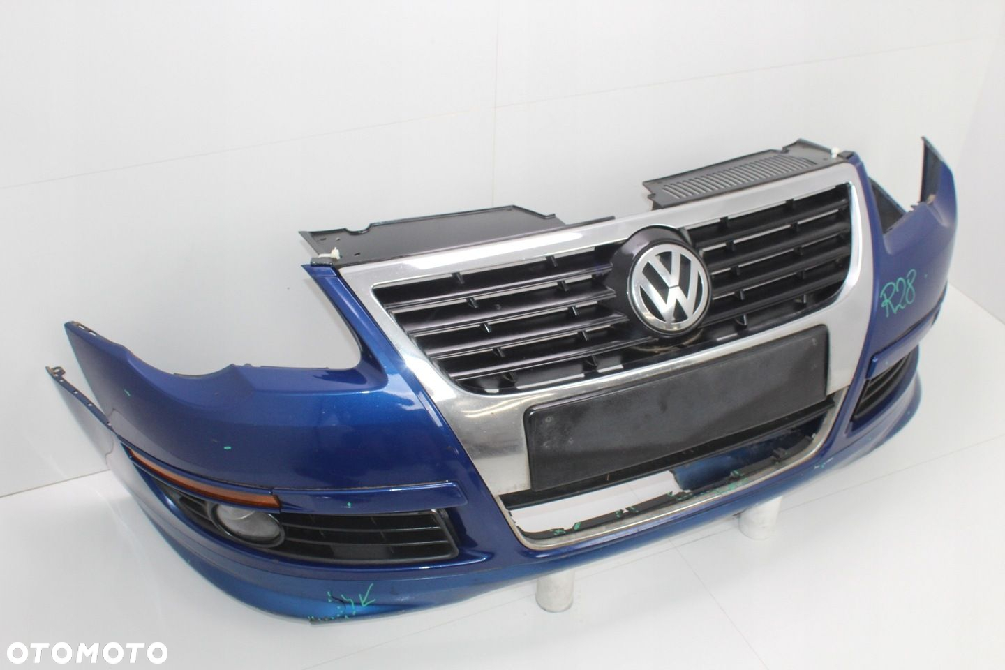 ZDERZAK PRZÓD VW PASSAT B6 05-10R R LINE LC5S - 2
