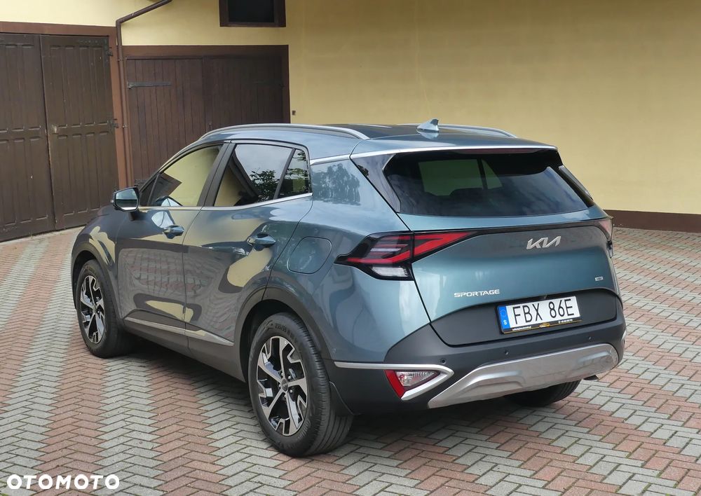 Kia Sportage 1.6 T-GDI HEV Business Line 4WD - 4