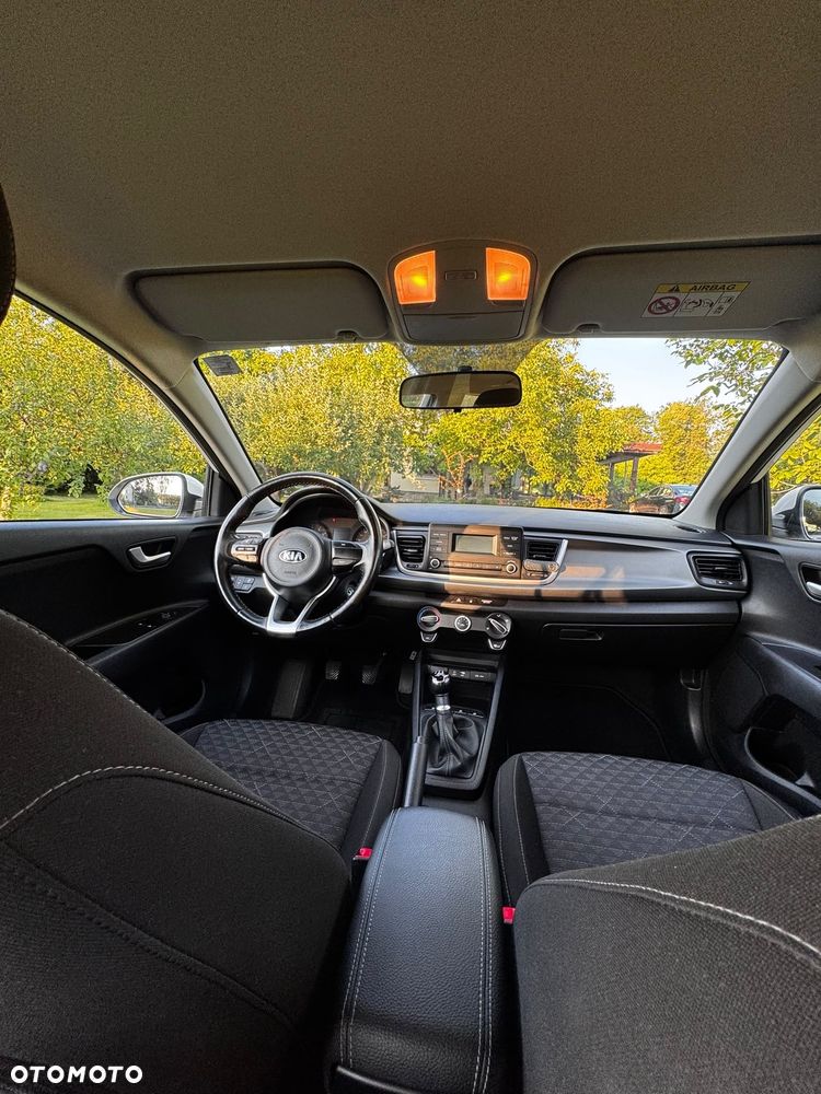 Kia Rio - 6