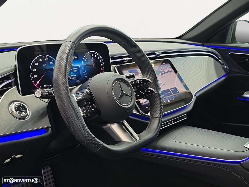 Mercedes-Benz E 300 - 8