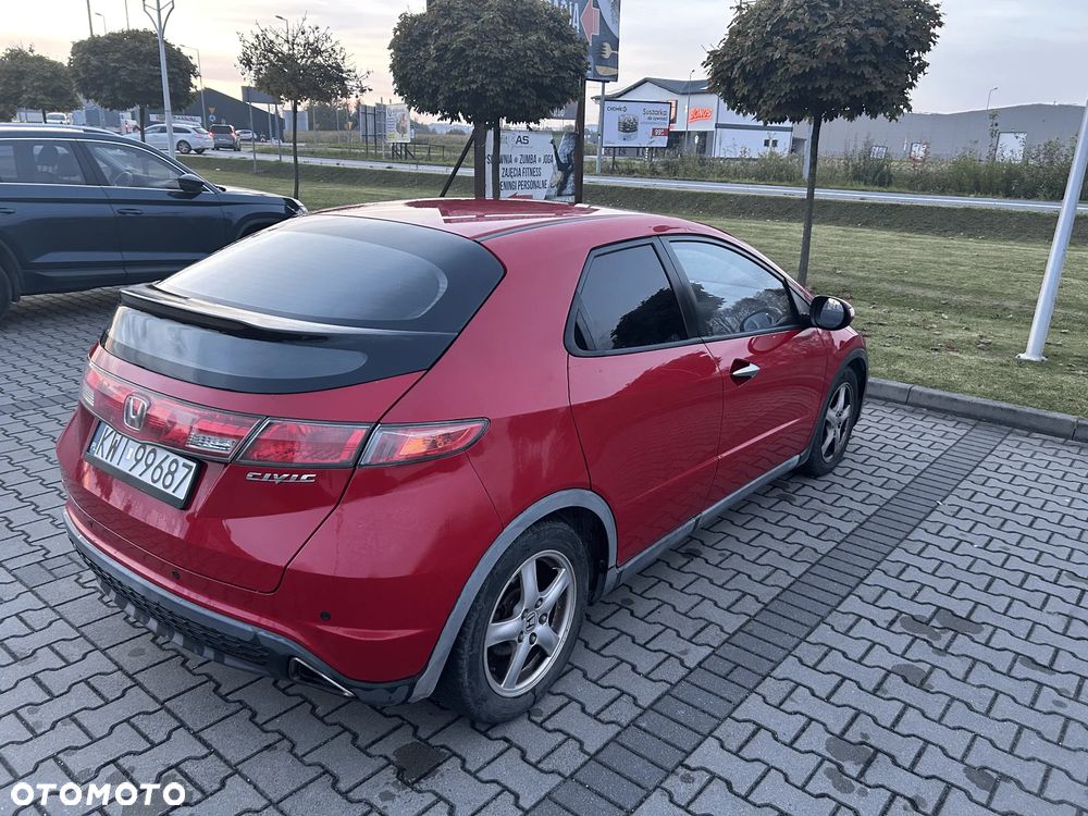 Honda Civic 1.8 Sport - 16