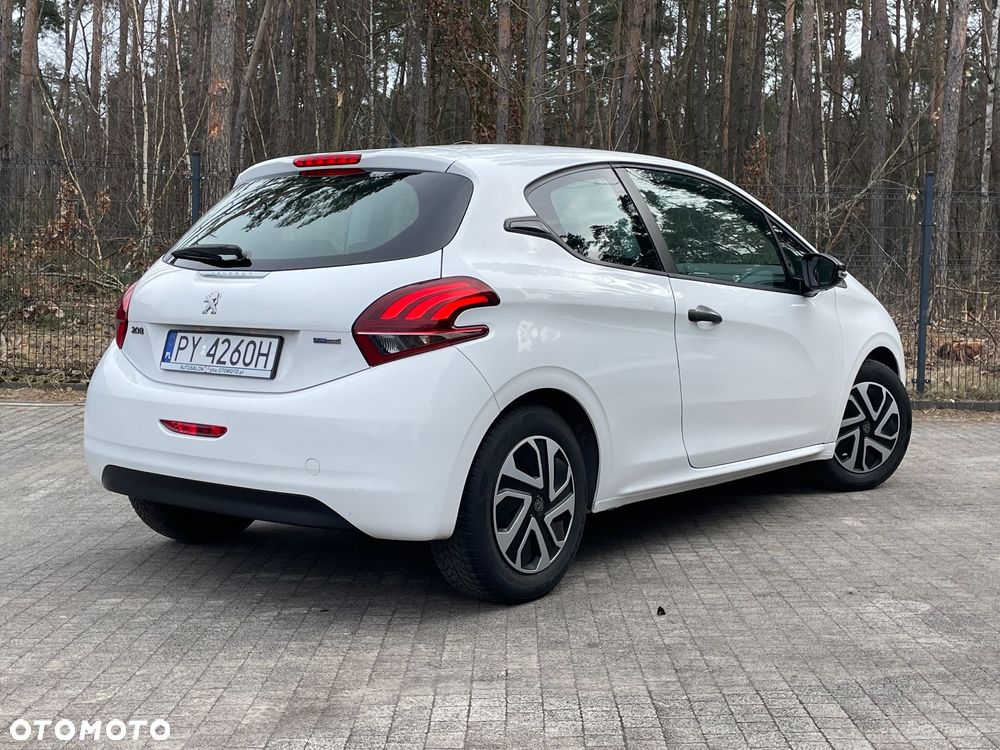 Peugeot 208 PureTech 68 Like - 10