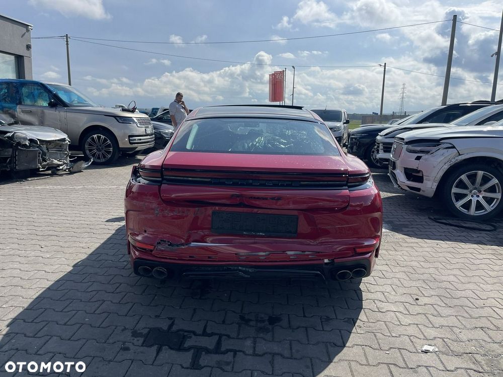 Porsche Panamera 4S E-Hybrid PHEV - 5