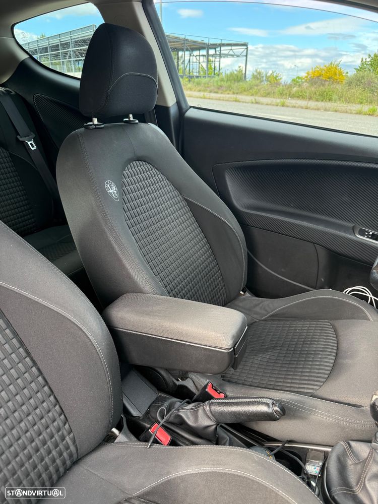 Alfa Romeo MiTo 1.6 JTDM - 13