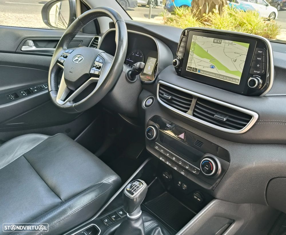 Hyundai Tucson 1.6 CRDi Premium+Pack Pele - 21