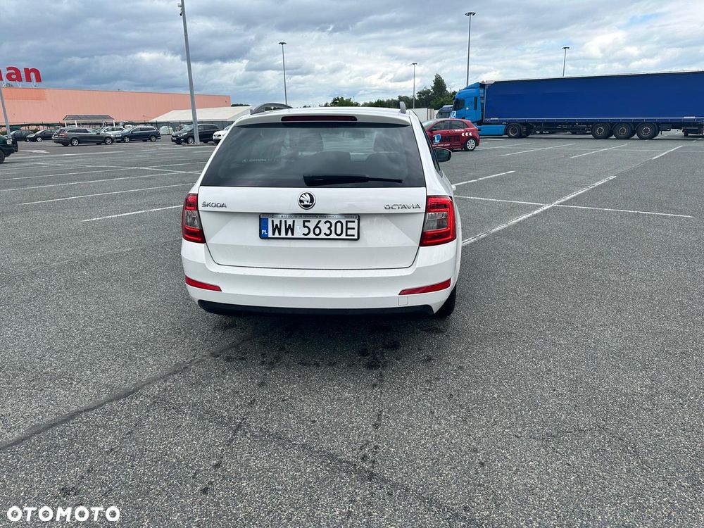 Skoda Octavia 1.6 TDI Active - 5
