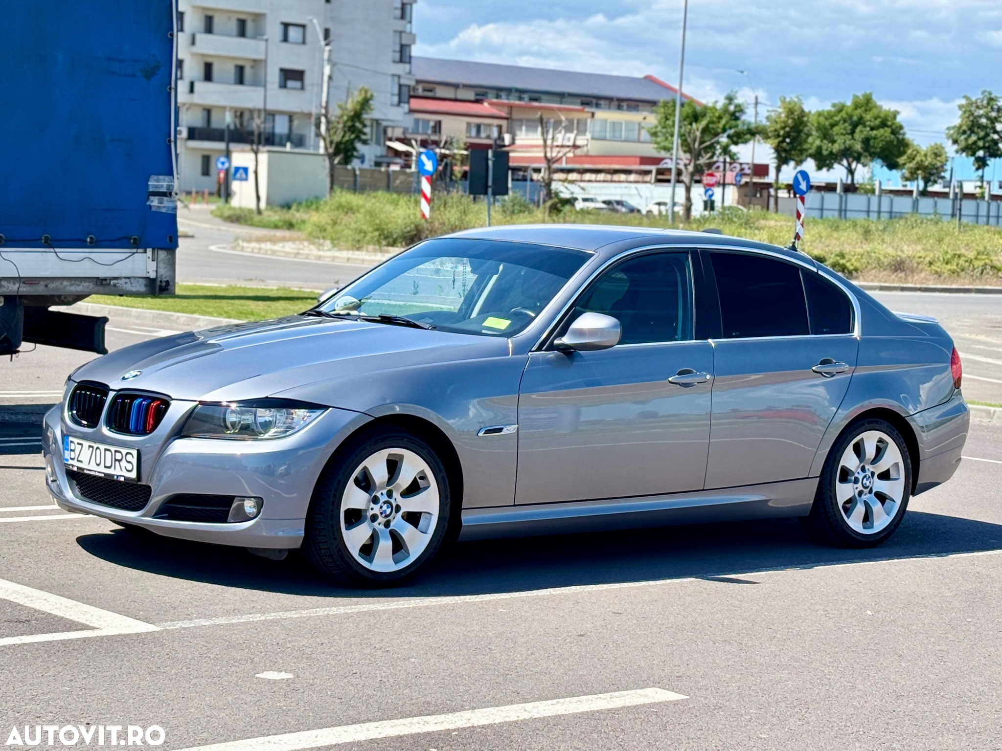 BMW Seria 3 318d - 6