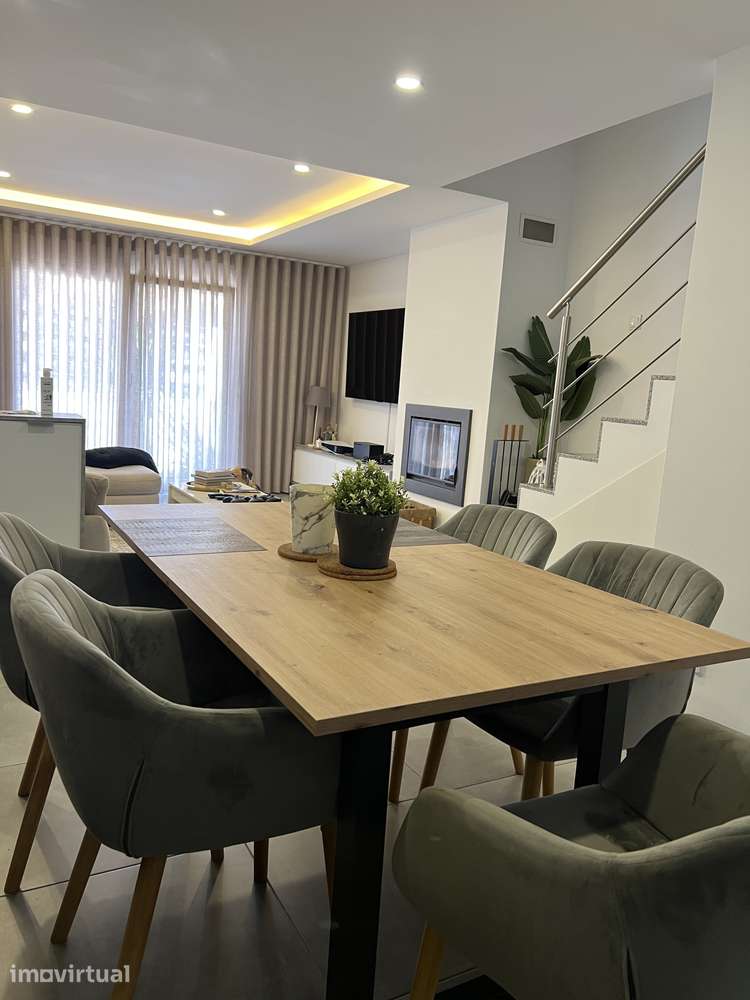 Moradia T3 com 3 casas de banho e garagem - Grande imagem: 5/19