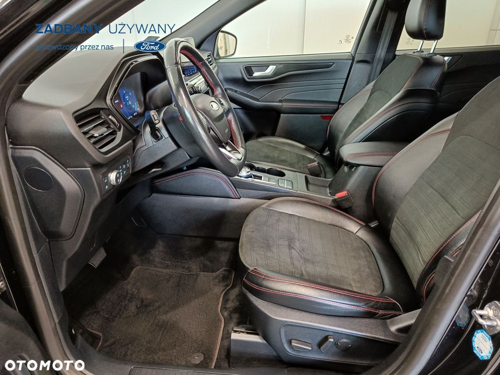 Ford Kuga - 10