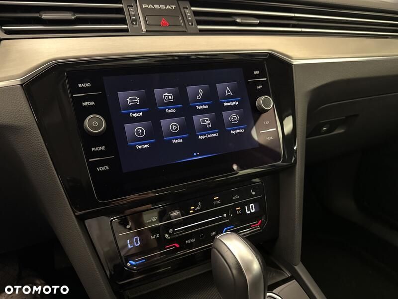 Volkswagen Passat 1.5 TSI EVO Elegance DSG - 15