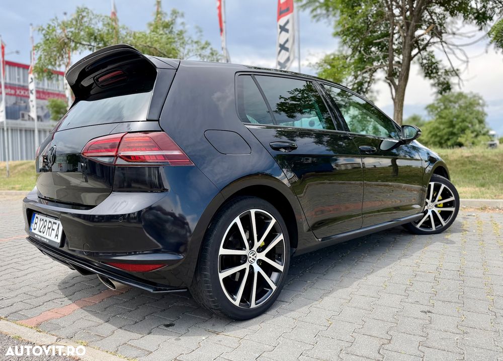 Volkswagen Golf 1.4 TSI BlueMotion Technology DSG Lounge - 17