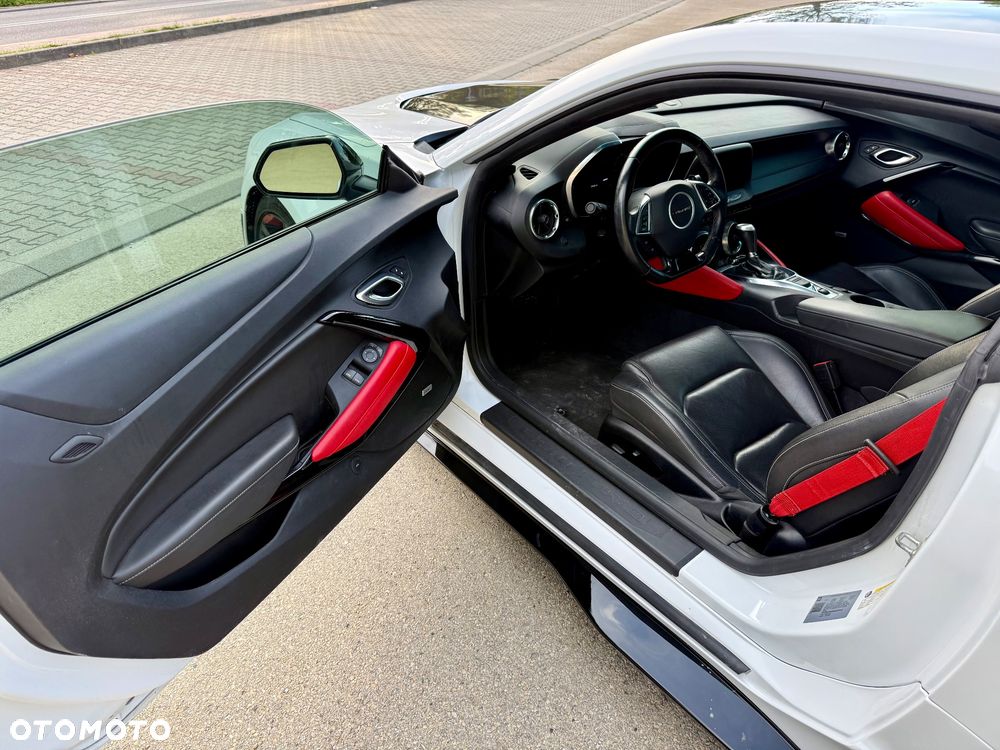 Chevrolet Camaro - 16