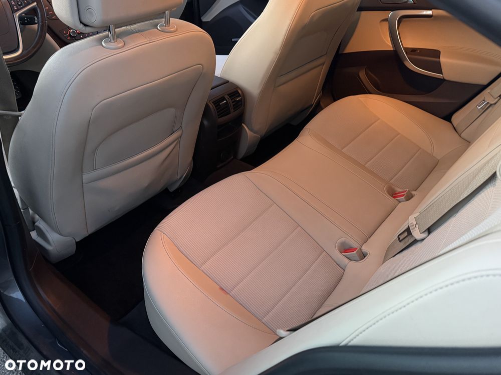 Opel Insignia 2.0 CDTI Cosmo - 26