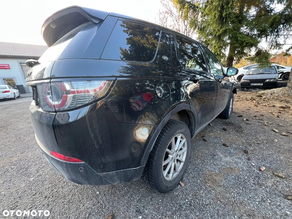 Land Rover Discovery Sport - 8